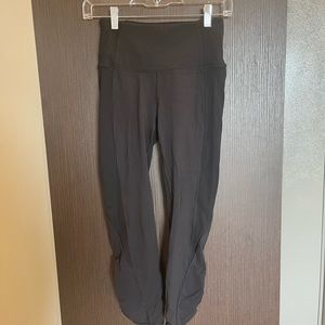 Lululemon legging size 4